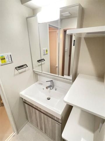 �y���ʏ��z�@