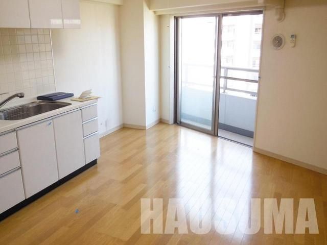 �y���ԁE���r���O�z�@����