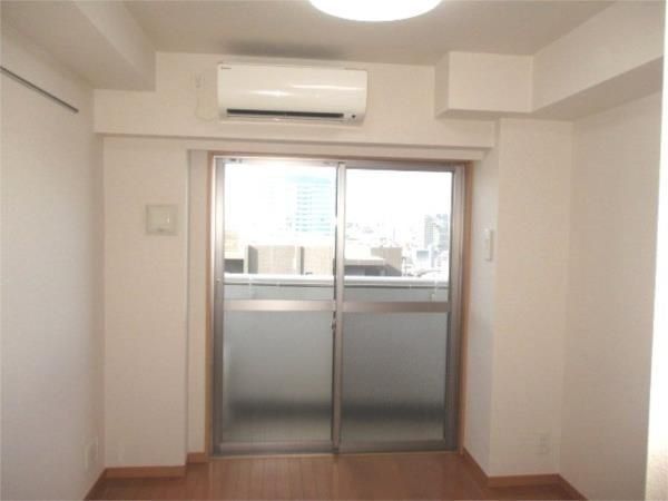 �y���̑��ݔ��z�@