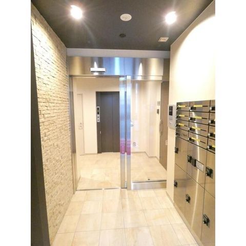 �y�G���g�����X�z�@