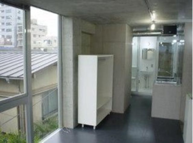 �y���ԁE���r���O�z�@����