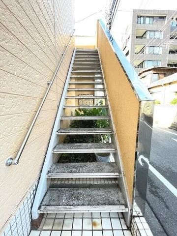 �y�G���g�����X�z�@