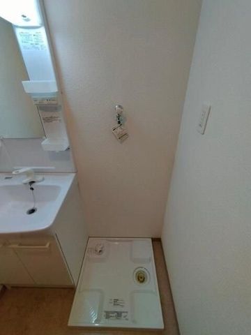 �y���̑��ݔ��z�@