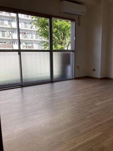 �y���̑������E�X�y�[�X�z�@