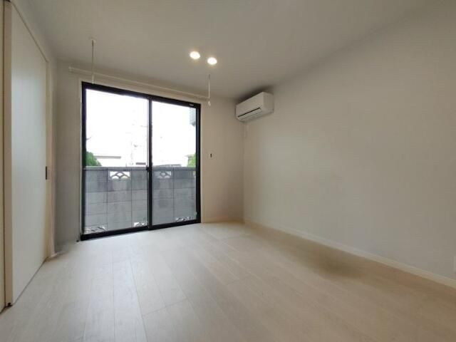 �y���̑������E�X�y�[�X�z�@