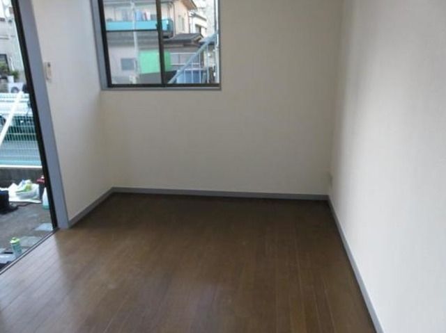 �y���ԁE���r���O�z�@����