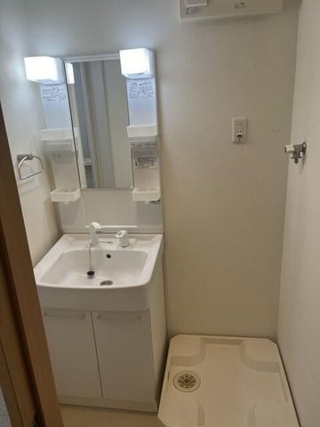 �y���ʏ��z�@