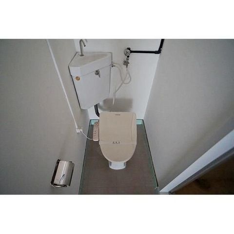 �y�g�C���z�@