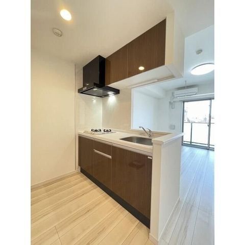 �y�L�b�`���z�@