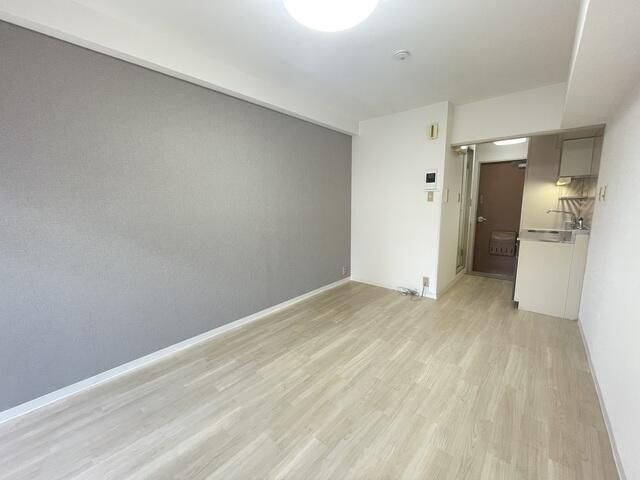 �y���̑������E�X�y�[�X�z�@