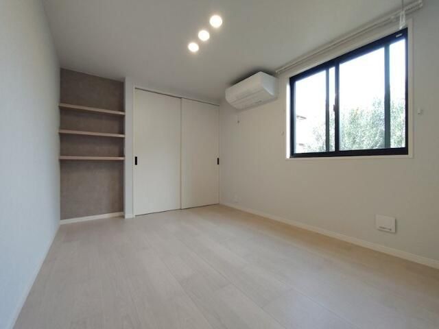 �y���̑������E�X�y�[�X�z�@