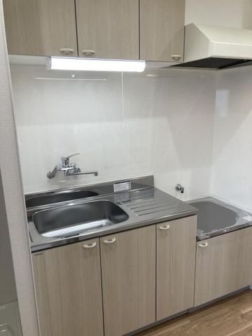 �y�L�b�`���z�@