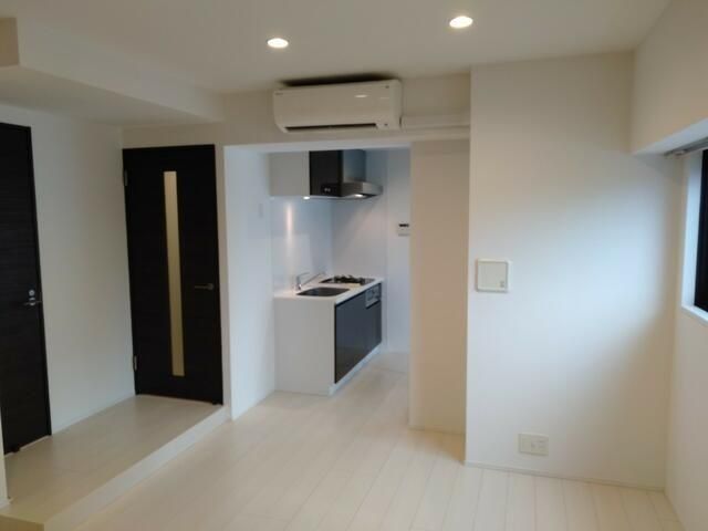 �y���̑������E�X�y�[�X�z�@