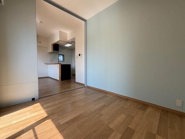 �y���̑��ݔ��z�@