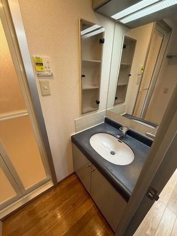 �y���ʏ��z�@