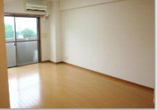 �y���ԁE���r���O�z�@