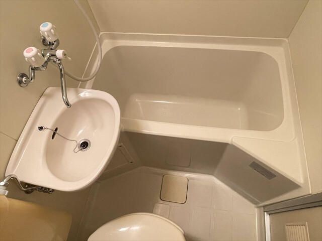 �y���ʏ��z�@