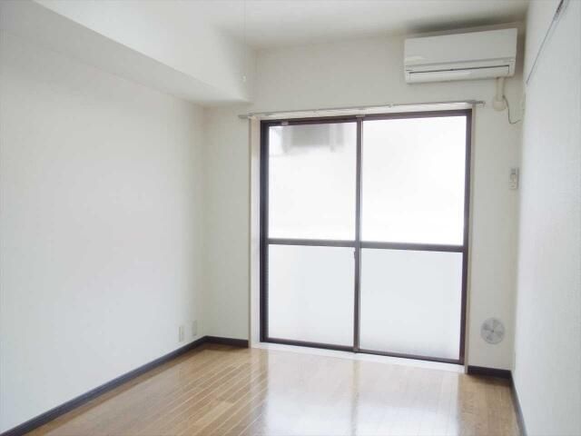 �y���̑������E�X�y�[�X�z�@