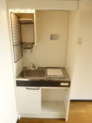 �y�L�b�`���z�@