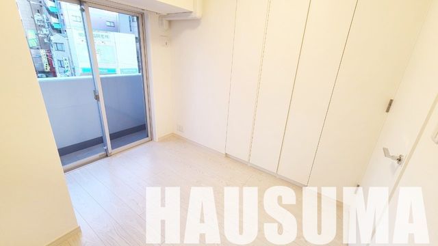 �y���̑������E�X�y�[�X�z�@�o���R�j�[