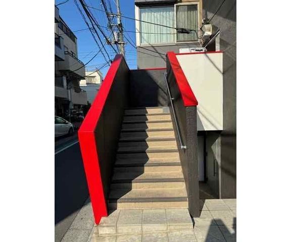 �y�G���g�����X�z�@
