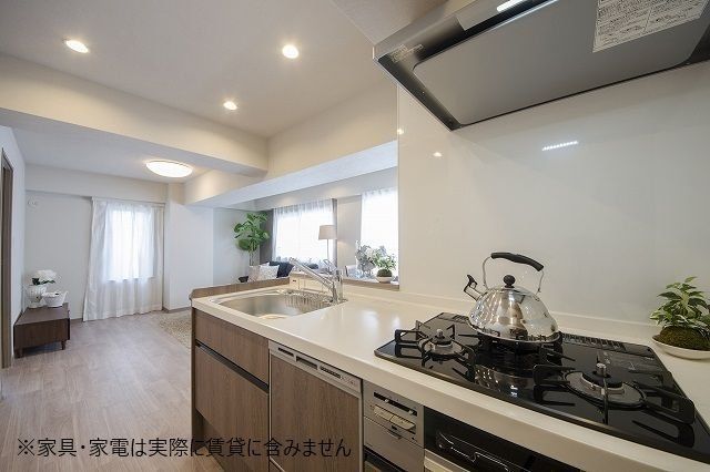 �y�L�b�`���z�@