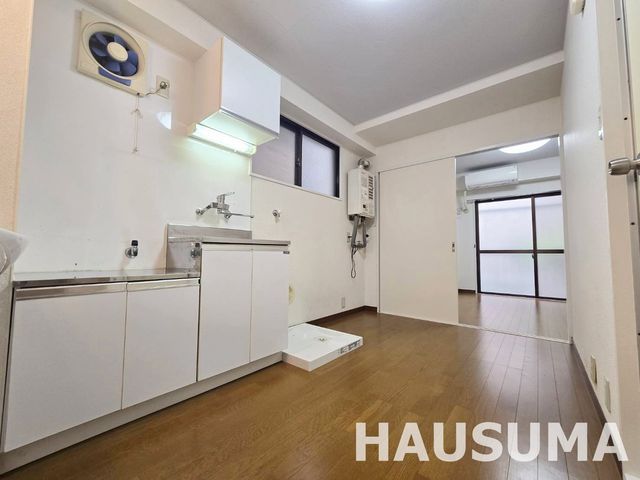 �y�����E���r���O�z�@2026.4.13�B�e