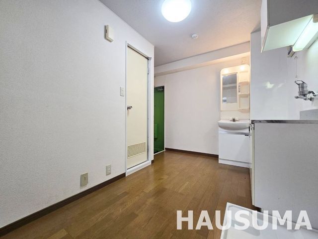 �y�����E���r���O�z�@2026.4.13�B�e