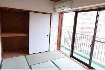 �y���[�z�@