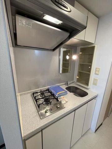 �y�L�b�`���z�@