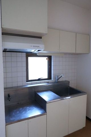 �y�L�b�`���z�@