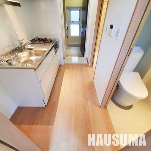 �y���̑��z�@�o���R�j�[