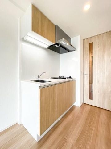 �y�L�b�`���z�@