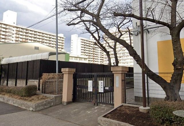 �y���Ӂz�@�k�旧�Ƃ��܎�t���w�Z �k��6���B 440m