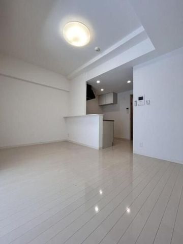 �y���̑������E�X�y�[�X�z�@