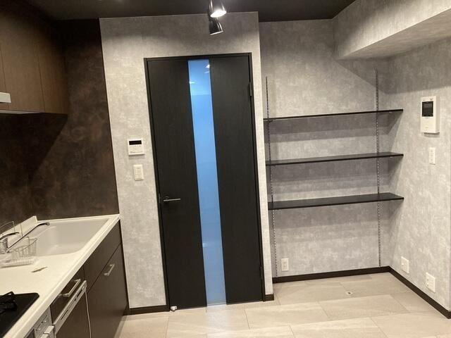 �y���̑������E�X�y�[�X�z�@