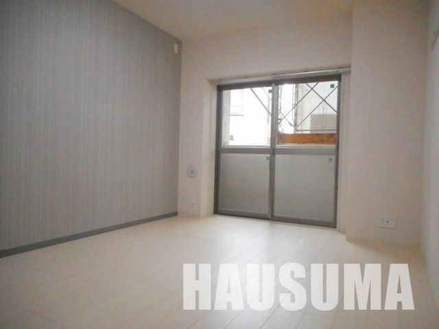 �y���ԁE���r���O�z�@