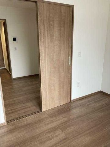 �y���ԁE���r���O�z�@