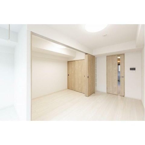 �y���ԁE���r���O�z�@