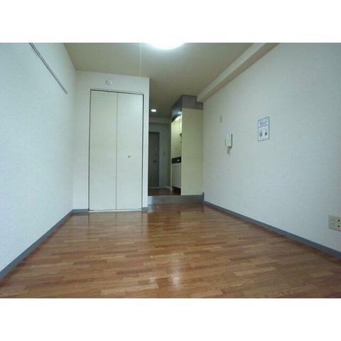 �y���̑������E�X�y�[�X�z�@