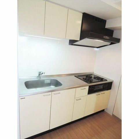 �y�L�b�`���z�@