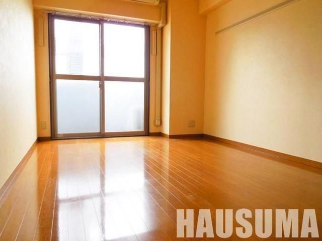 �y���ԁE���r���O�z�@