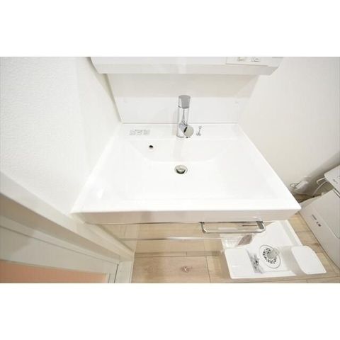 �y���ʏ��z�@