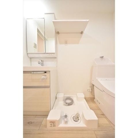 �y���̑��ݔ��z�@