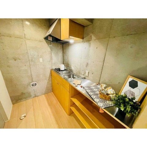 �y�L�b�`���z�@