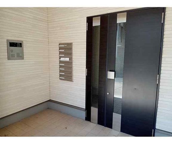 �y�G���g�����X�z�@