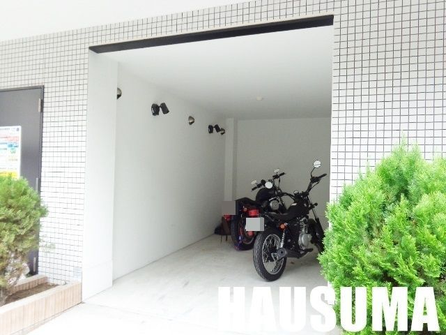 �y���̑��ݔ��z�@�G���g�����X