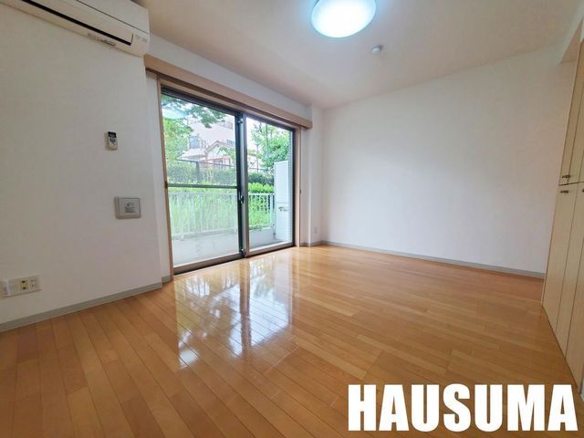 �y���̑������E�X�y�[�X�z�@