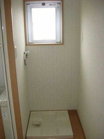 �y���̑��ݔ��z�@