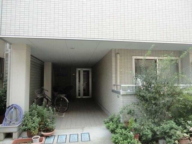 �y�G���g�����X�z�@